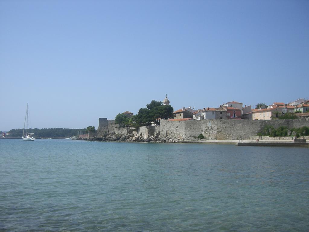 Rooms Magdalena Krk Krk Town Esterno foto